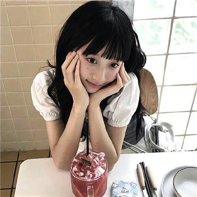 大姐头与小屁孩